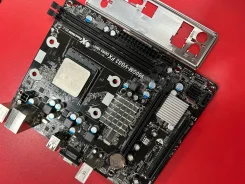 Socket AM3 ����