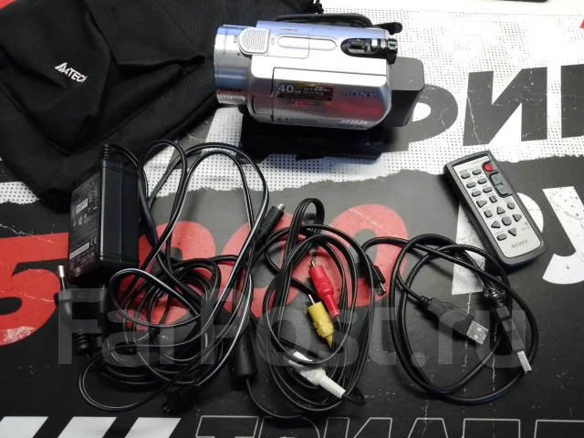 Sony DCR-SR300. 6 - 6.9 ��, � ���������� ����