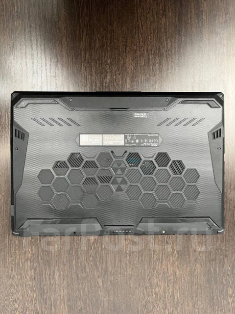 Asus TUF Gaming F17. 17.3", 4,5����, ��� 8 ��, ���� 512���, WiFi: 1, Bluetooth: 1, ����������� �� 5��. ����