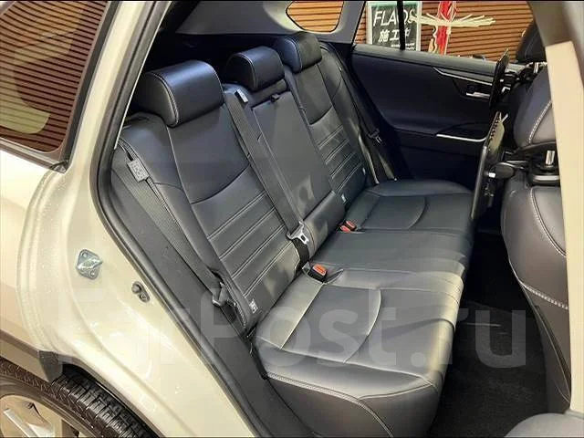 Toyota RAV4. ��������, 4wd, 2.0 (171��.�.), ������, �/�. ��� ����� �� ������������ ����