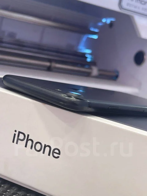 Apple iPhone 7. �/�, 32 ��, ������, 3G, 4G LTE, ����������, NFC ����