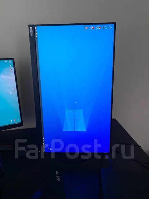 Lenovo. 24", ���������� �� (LCD, LED, QLED) ����