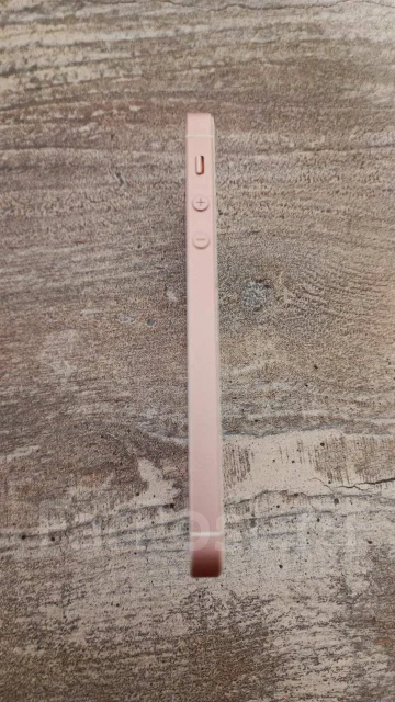 Apple iPhone SE. �/�, 32 ��, �������, 3G ����