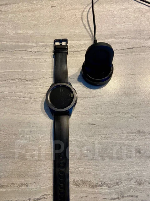Samsung Galaxy Watch. GPS, NFC, IP68 ����