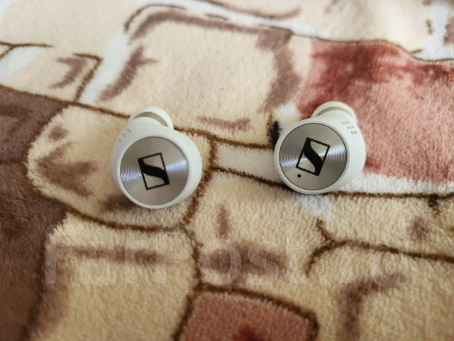 Sennheiser Momentum True Wireless 2 ����