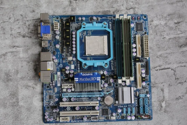 AMD Phenom II X4 965 BE ����