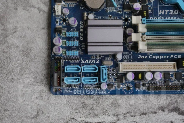 AMD Phenom II X4 965 BE ����