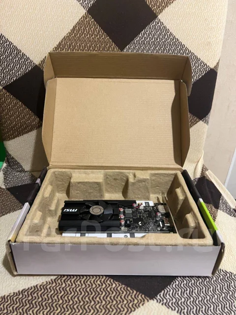 GeForce GT 1030 ����