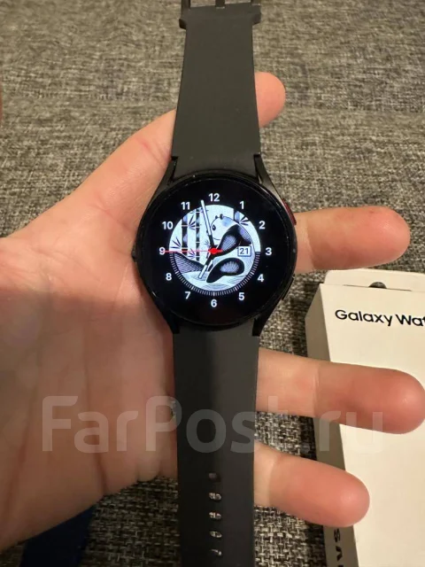 Samsung Galaxy Watch4. GPS, NFC ����