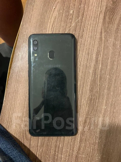 Samsung Galaxy A20. �/�, 32 �� ����
