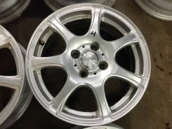 Esprine. 5.5x15", 4x100, ET45 ����
