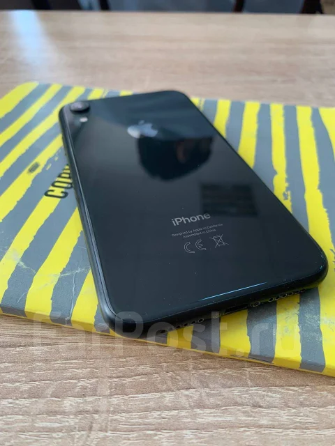 Apple iPhone Xr. �/�, 64 ��, ������, 3G, 4G LTE, NFC ����