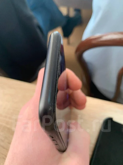 Apple iPhone Xr. �/�, 64 ��, ������, 3G, 4G LTE, NFC ����
