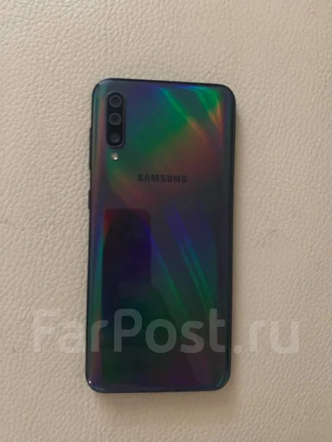 Samsung Galaxy A50. �/�, 64 ��, ������, 3G, 4G LTE ����
