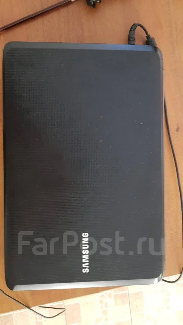 Samsung X. 15.4", ��� 2048 ��, WiFi: 1 ����