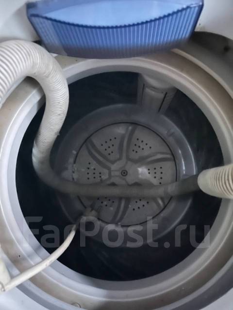 Продам стиральную машинку - Стиральные машины во Владивостоке