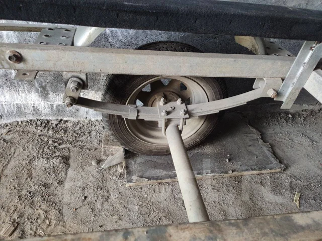 SB Trailer. �/�: 560���., �����: 720���. ����