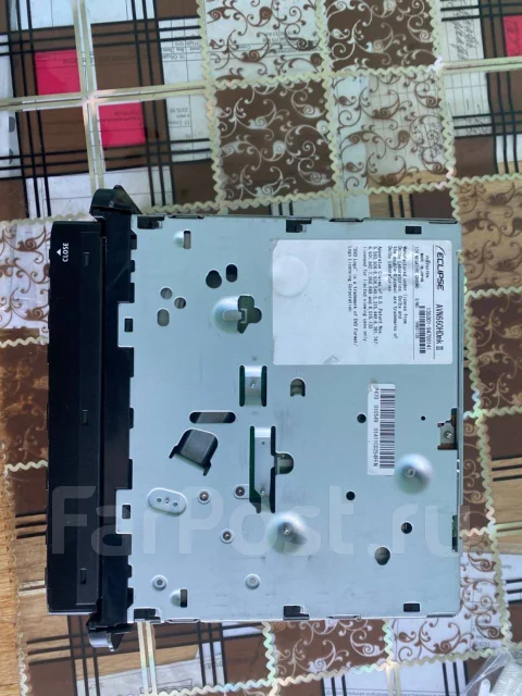Eclipse AVN660HD ����