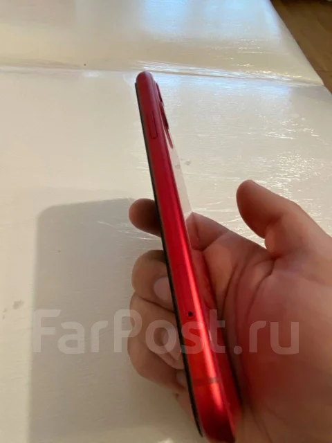 Apple iPhone 11. �/�, 64 ��, �������, 3G, 4G LTE, ���������� ����
