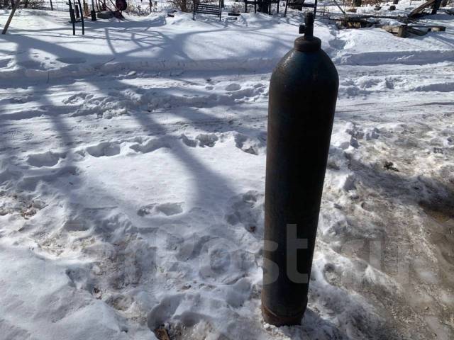 Баллон кислородный, б/у, в наличии. Цена: 3 300₽ во Владивостоке