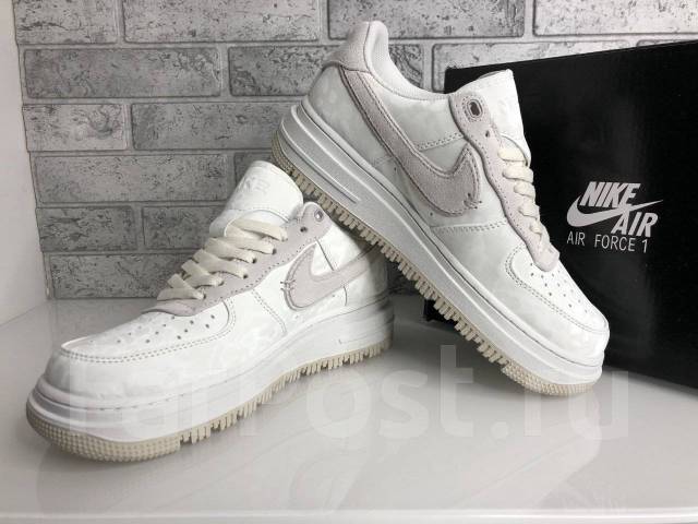 Nike air store force 41