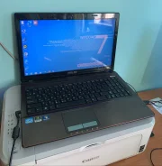 Asus K53S. 15.6", 2,3����, ��� 4 ��, ���� 500���, WiFi: 1, Bluetooth: 1, ����������� �� 1��. ����