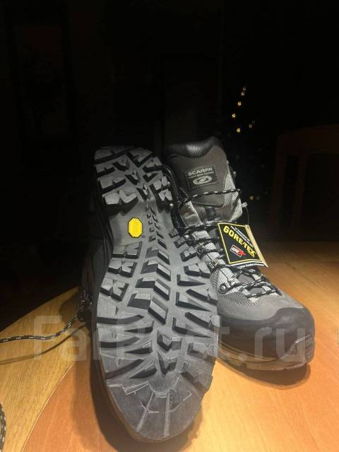 Scarpa kinesis hot sale tech gtx