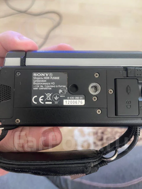 Sony HDR-PJ580E ����