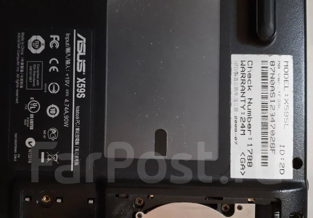 Asus X59SL. 15.6", ���� 1���, WiFi: 1, Bluetooth: 1, ����������� �� 1��. ����