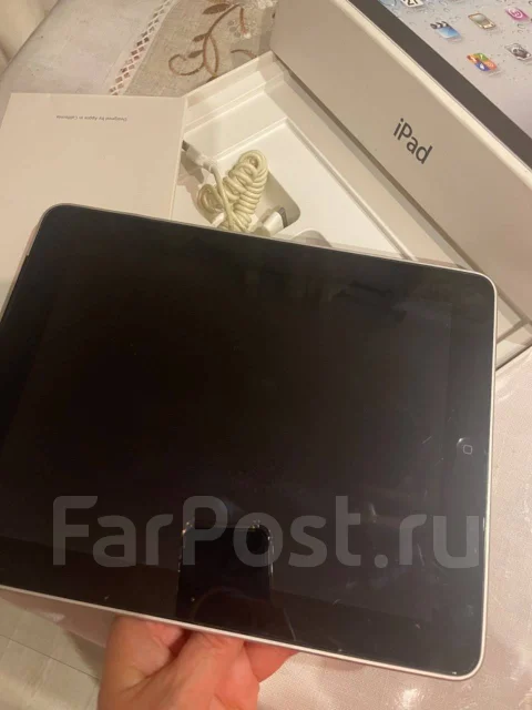 Apple iPad. ������ 16 �� ����