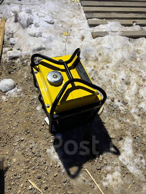 Инверторный генератор huter dn2700i