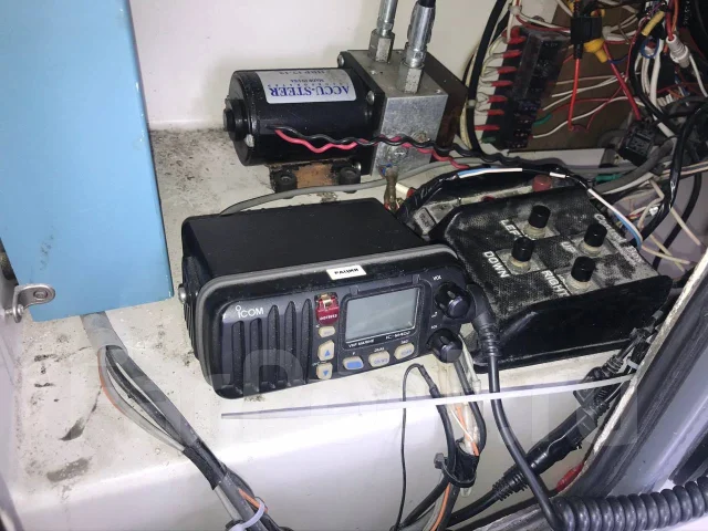 Yanmar. 1990 ���, ����� 8��., ��������� ���������, 300��.�., ������ ����