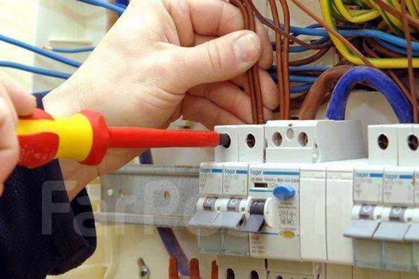 Электрик обучение курсы во Владивостоке