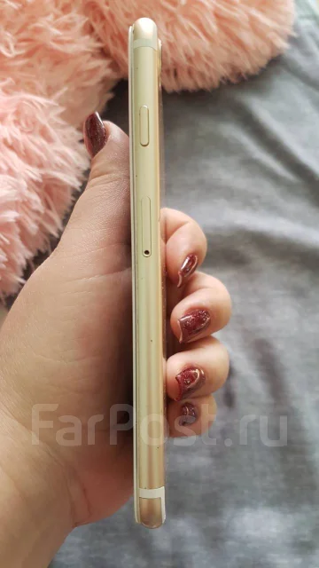 Apple iPhone 7. �/�, 32 ��, �������, 4G LTE, NFC ����