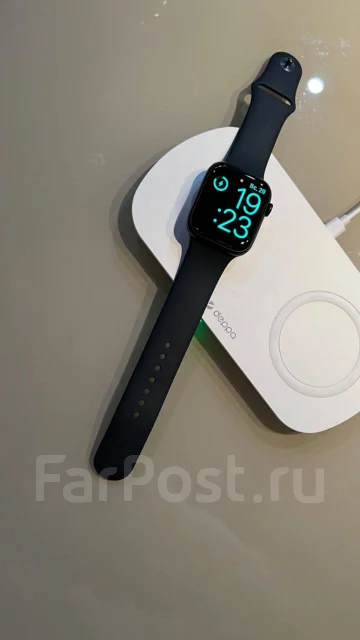 Apple Watch Series 7. GPS, NFC, IP68 ����