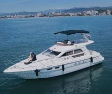 Sealine. 1997 ���, ����� 13,9��., ��������� ������������, 370��.�., ������ ����