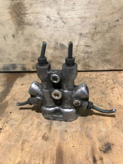 Регулятор тормозных усилий Nissan Pulsar FN15 GA15DE купить в ...