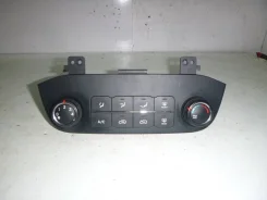 ���� ���������� ������ Kia Sportage 972503U001 972503U001 ����