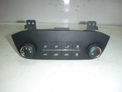 ���� ���������� ������ Kia Sportage 972503U001 972503U001 ����