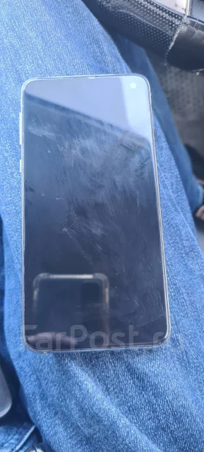 Samsung Galaxy S10e. �/�, 128 ��, �����, 4G LTE ����
