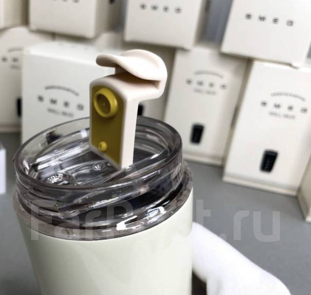 Термокружка Smeg, новый, под заказ. Цена: 2 490₽ во Владивостоке