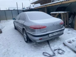 Peugeot 607 ����