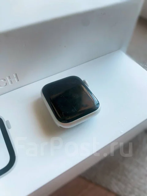 Apple Watch Series 4. GPS, NFC ����