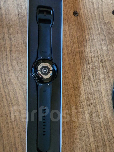 Samsung Galaxy Watch4. GPS, NFC, IP68 ����