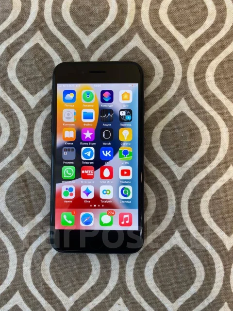 Apple iPhone 7. �/�, 32 �� ����
