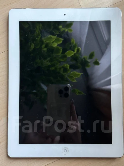 Apple iPad 2. ������ 64 �� ����