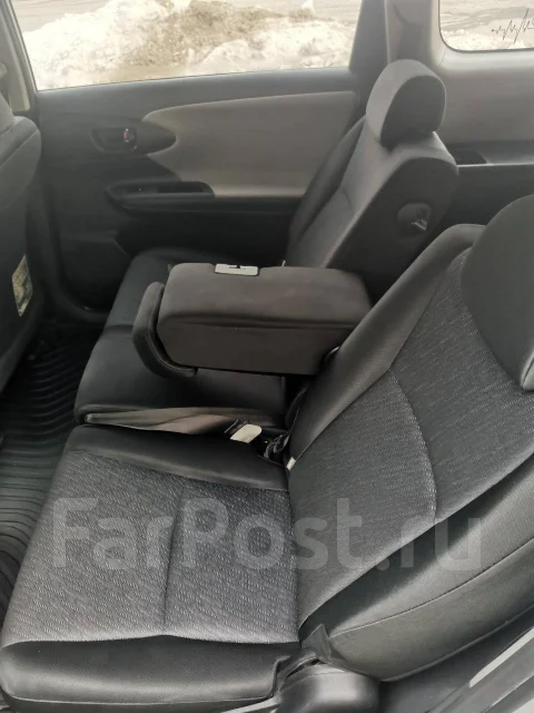 Toyota Wish. ��������, ��������, 1.8 (144��.�.), ������, 170 000����. �� ����