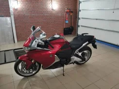 Honda VFR 1200FD. 1 200����. ��., ��������, ���, � �������� ����
