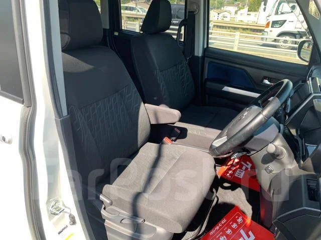 Toyota Tank. �������, ��������, 1.0 (69��.�.), ������, 24 000����. ��, �/�, ��� ���. ��� ����� �� ������������ ����
