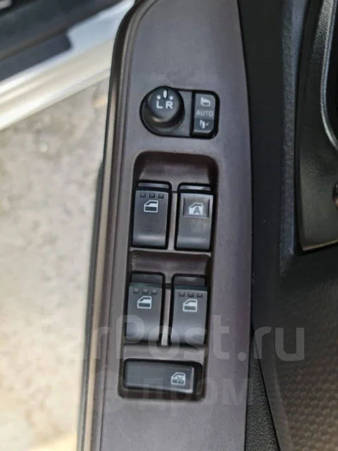Toyota Tank. �������, ��������, 1.0 (69��.�.), ������, 24 000����. ��, �/�, ��� ���. ��� ����� �� ������������ ����